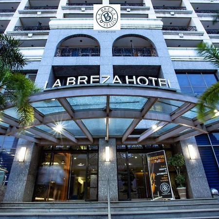 La Breza Hotel Quezon City Εξωτερικό φωτογραφία