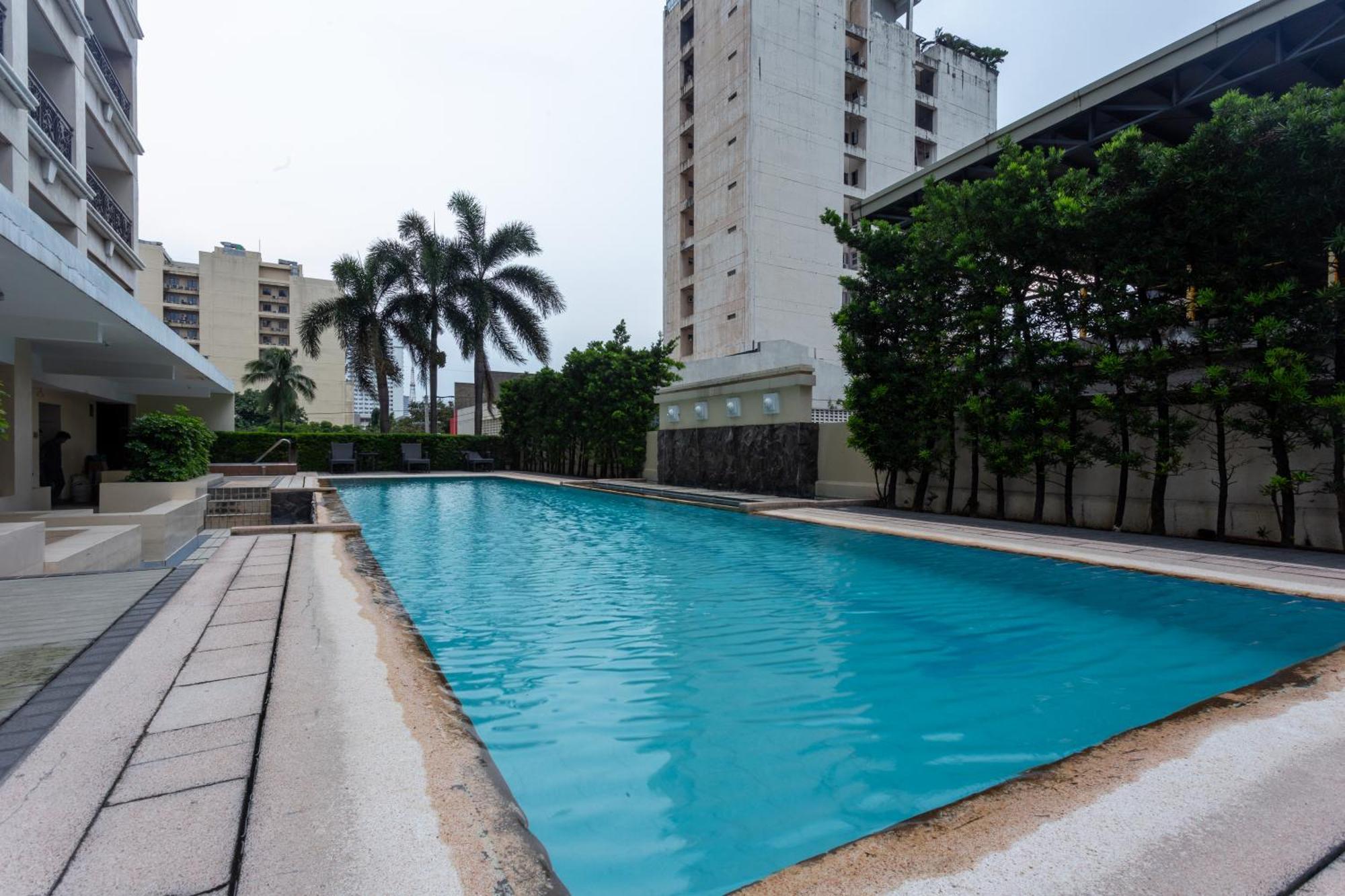 La Breza Hotel Quezon City Εξωτερικό φωτογραφία