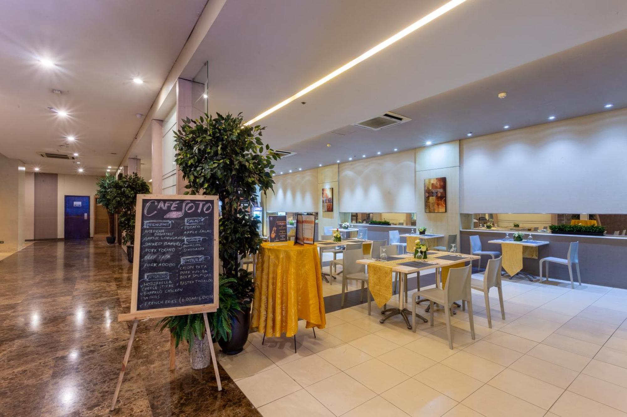 La Breza Hotel Quezon City Εξωτερικό φωτογραφία